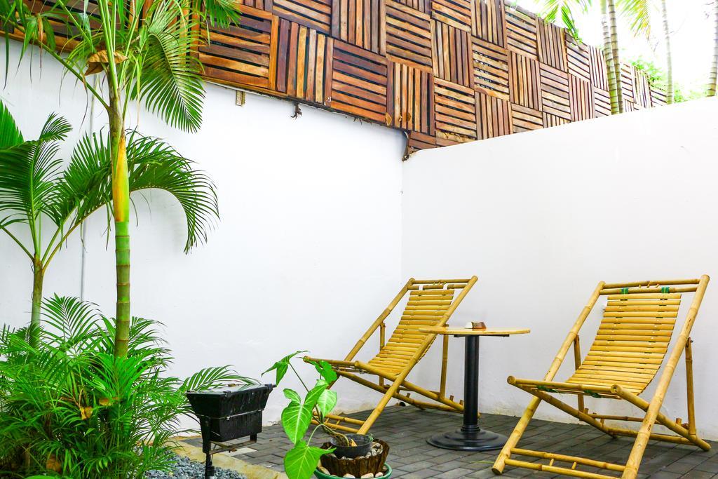 Blue Lime Phnom Penh Hotel Bagian luar foto