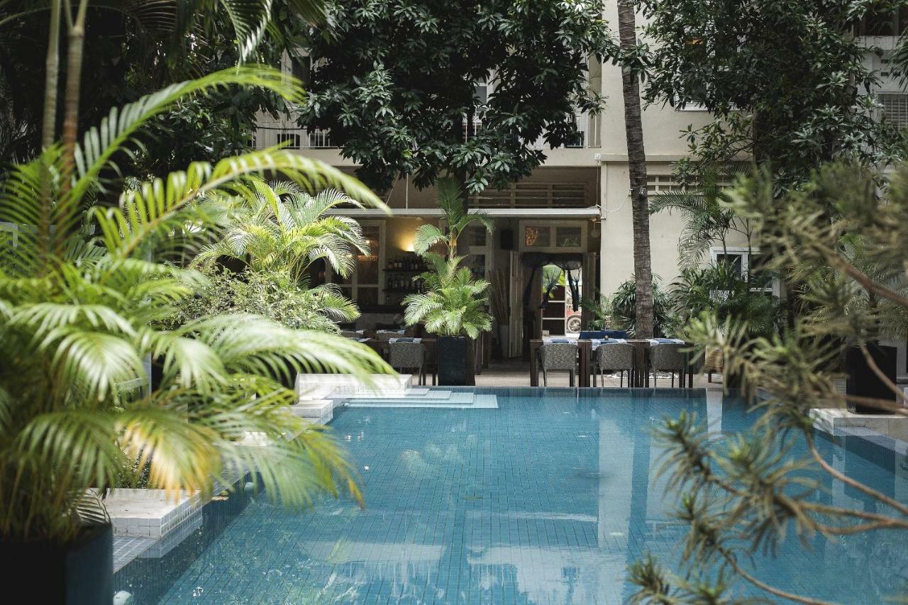 Blue Lime Phnom Penh Hotel Bagian luar foto